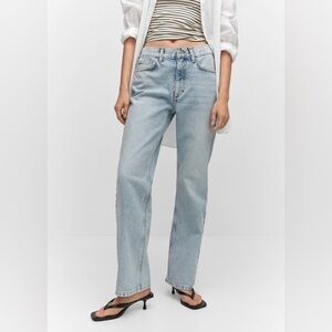 Mid-rise straight jeans